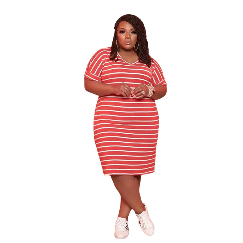 Robe imprimée à rayures Vêtements grande taille pour femmes