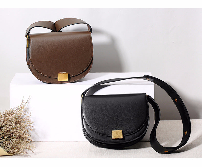 Ladies saddle bag